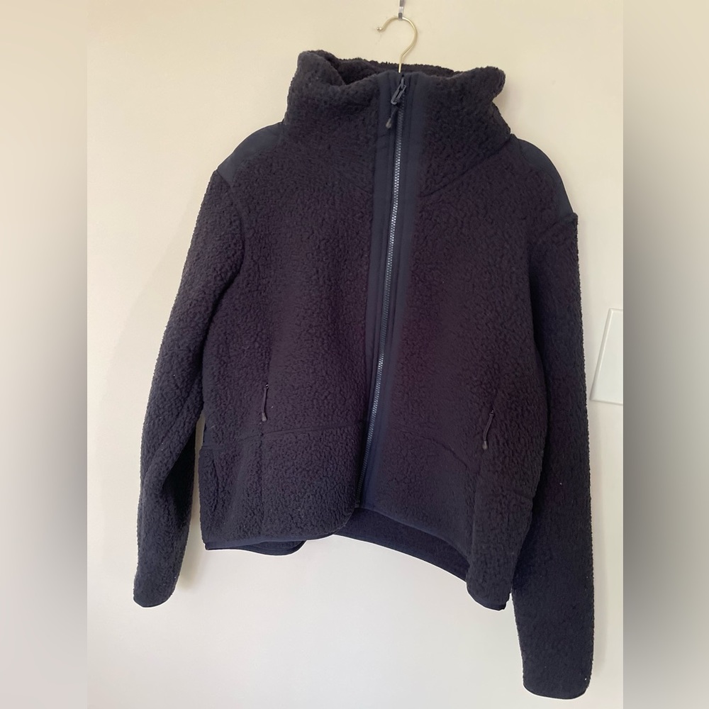 New! Under Armour Fleece Jacket